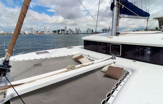 Catamaran Lagoon Lagoon 400 12.2m