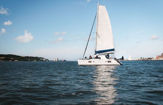 Catamaran Lagoon 380 S2 11.7m