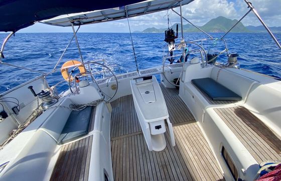 Sailboat BENETEAU OCEANIS 54 16.26m