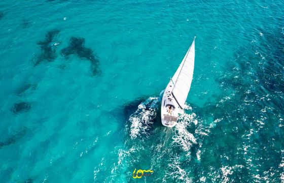 Sailboat BENETEAU OCEANIS 54 16.26m