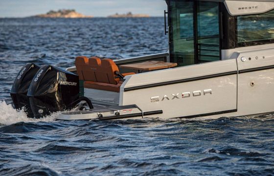 Motorboat Saxdor 320 GTO 600hp