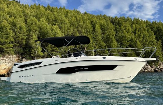 Motorboat Karnic SL 741 250hp