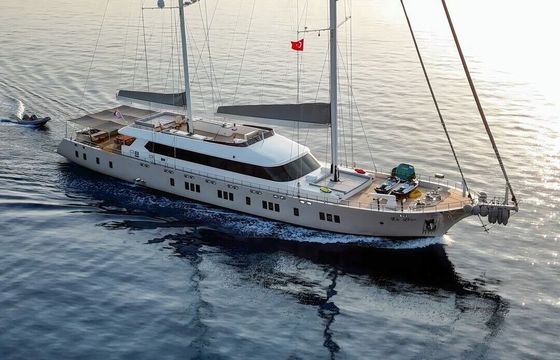 Motor yacht MOTORSAILER DE LOVE 1500hp