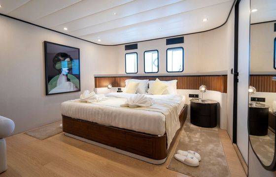 Motor yacht MOTORSAILER DE LOVE 1500hp