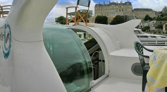 Houseboat Confort 1350