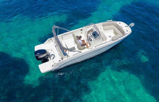Motorboat Beneteau Flyer 8 300hp