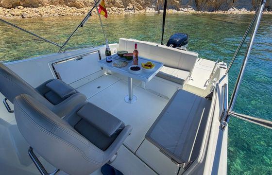 Motorboat Beneteau Flyer 8 300hp
