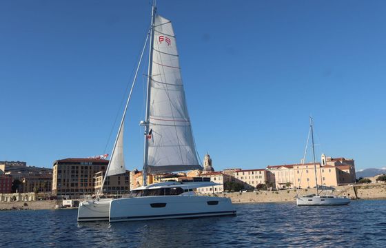 Catamaran FOUNTAINE PAJOT ELBA 45 13m