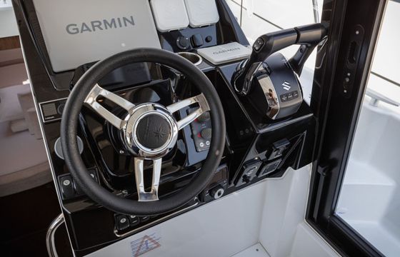 Motorboat Jeanneau Merry Fisher 895 Offshore 350hp