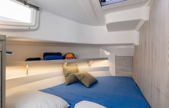 Motorboat Houseboat Poseidon 45 65hp