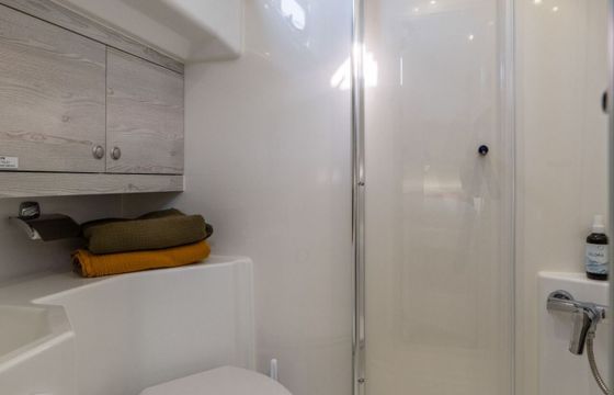 Motorboat Houseboat Poseidon 45 65hp