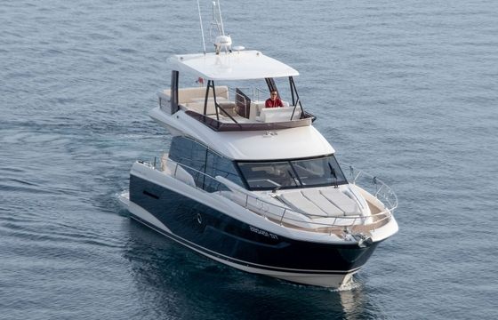 Motor yacht Prestige 520 Fly 960hp