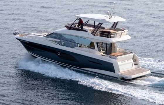 Motor yacht Prestige 520 Fly 960hp