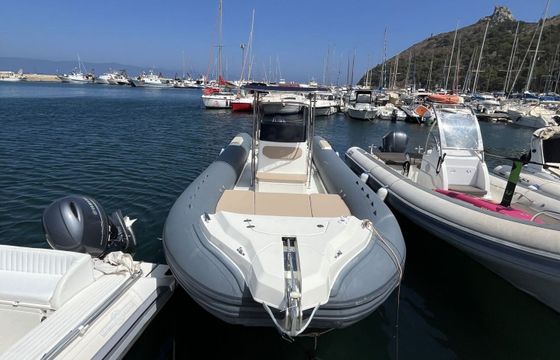 RIB Capelli Tempest 900 300hp