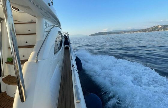 Motor yacht Sunseeker Manhattan 74 2600hp
