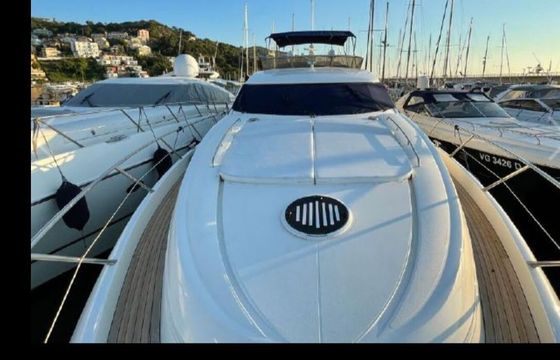 Motor yacht Sunseeker Manhattan 74 2600hp