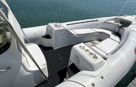 RIB Bat 996 cabin 600hp