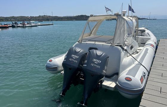 RIB Bat 996 cabin 600hp