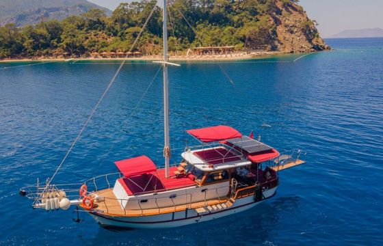Gulet Standard custom built gulet with a capacity of 4 Ketch 14m