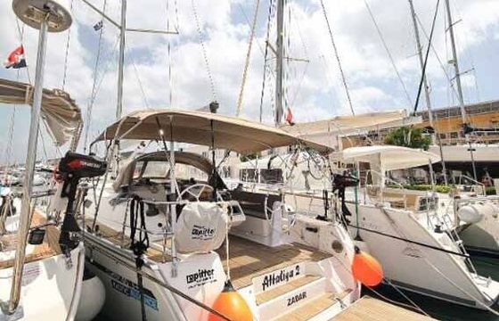 Sailboat Bavaria Cruiser 46 14.27m