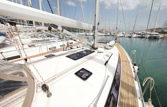 Sailboat Bavaria Cruiser 46 14.27m