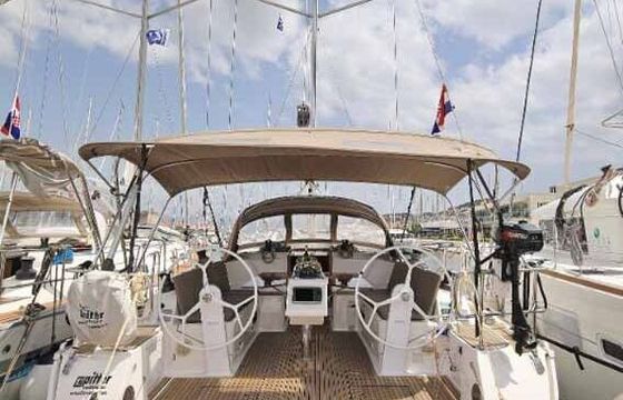 Sailboat Bavaria Cruiser 46 14.27m