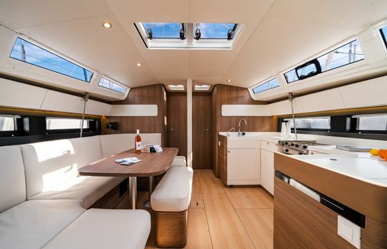 Sailboat Sun Odyssey 455 14m
