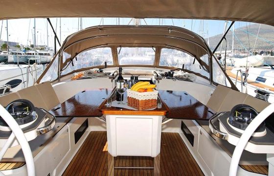 Sailboat Bavaria Bavaria Cruiser 56 16.75m