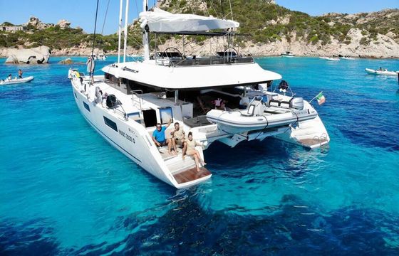 Sailing yacht Lagoon Lagoon 620 18.9m