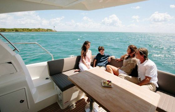 Motor yacht Prestige 460 ALL INCLUSIVE PRIVATE RENTAL WITH JET SKI!!! 760hp
