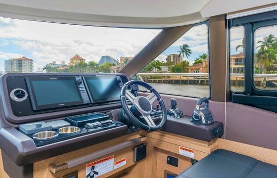 Motor yacht Prestige 460 ALL INCLUSIVE PRIVATE RENTAL WITH JET SKI!!! 760hp