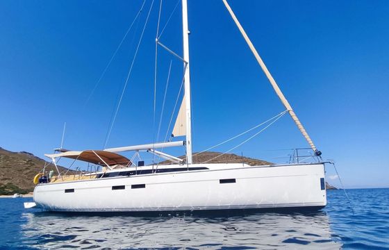 Sailboat Bavaria Cruiser 46 Style 14m