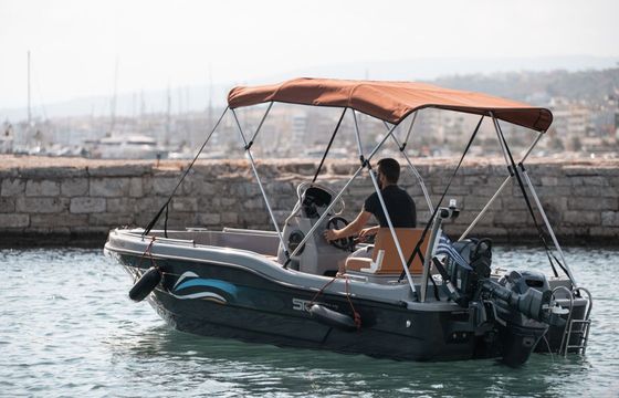 Boat without licence  Storm 7 30hp