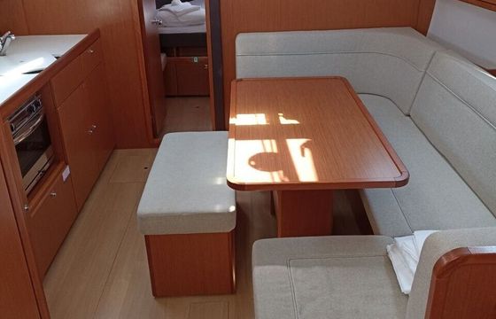 Sailboat Bavaria Cruiser 41 12.35m
