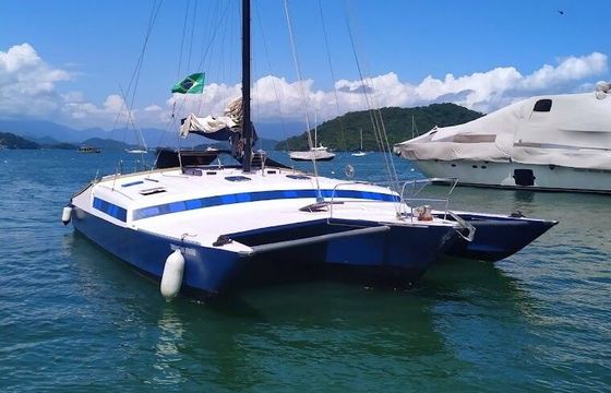 Catamaran Inglaterra Trimaran 16m