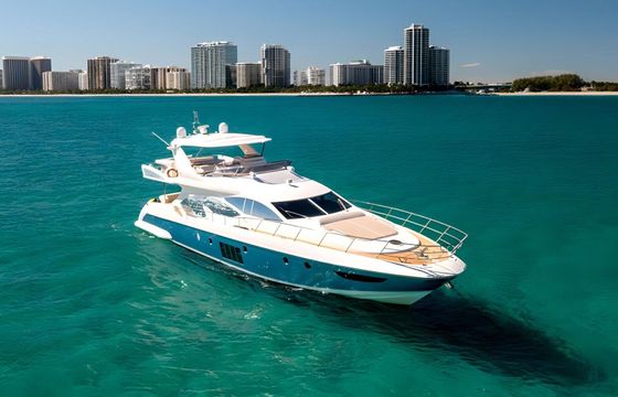 Motor yacht Azimut Matt 70