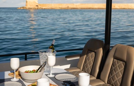 Motor yacht Axopar AXOPAR 37 SUN -TOP 600hp
