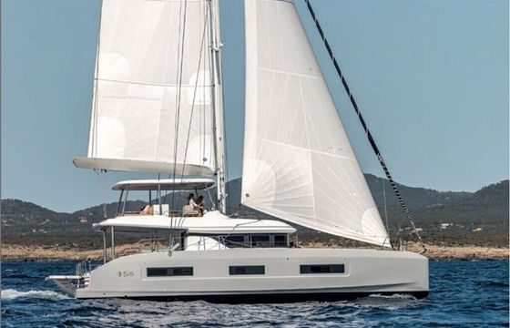 Catamaran Lagoon 55 16m