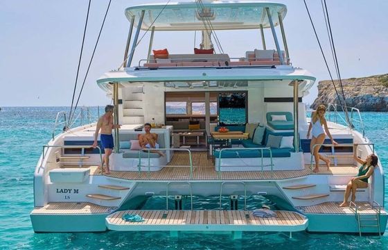 Catamaran Lagoon 55 16m