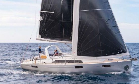 Sailboat OCEANIS 41.1 12m