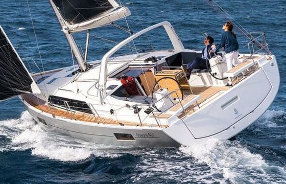 Sailboat OCEANIS 41.1 12m