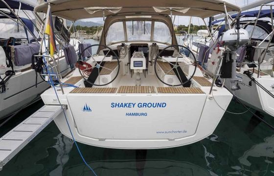 Sailboat Dufour Yachts Dufour 360 GL - 3 cab. 10m