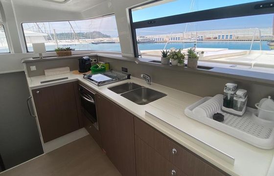 Catamaran Bali 4.3 Anemos 13m