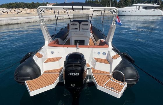 RIB Viga Boats Viga Luxury 900 300hp