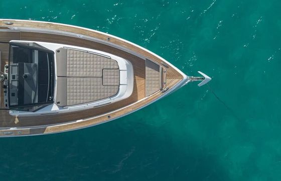Motor yacht PARDO 43 750hp