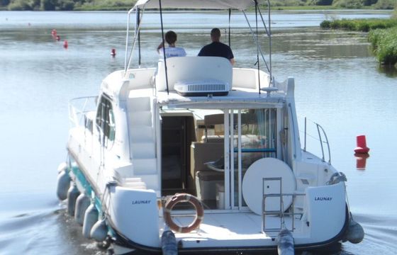Motorboat Nicols Estivale Quattro B+