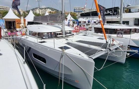 Catamaran Bénéteau EXCESS 11 11.33m