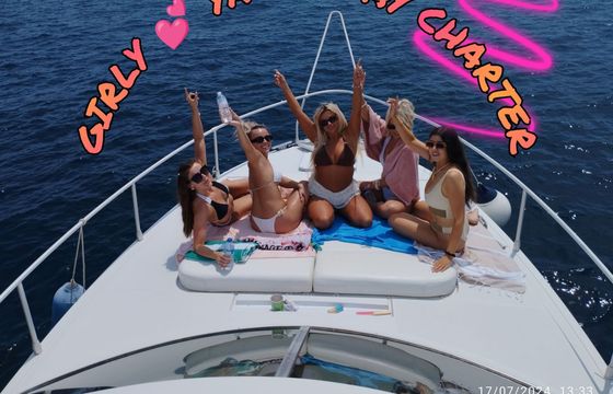 Motorboat Girly Yacht Day Charter 250hp