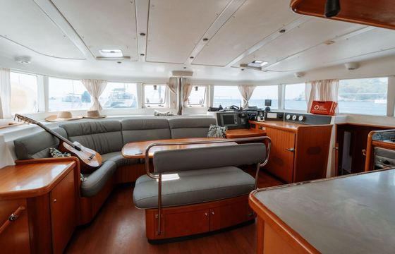 Catamaran Lagoon 440 13.71m