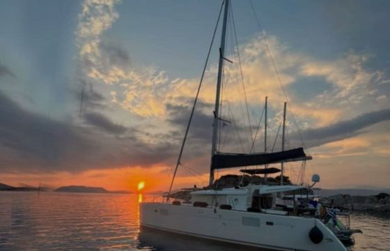 Catamaran Lagoon Lagoon 450F 13.96m